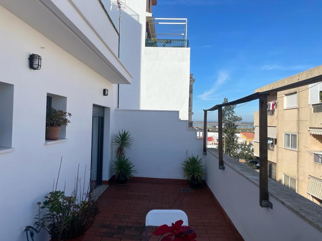 Apartamento Turistico Cristobal Colon Huelva Ngoại thất bức ảnh